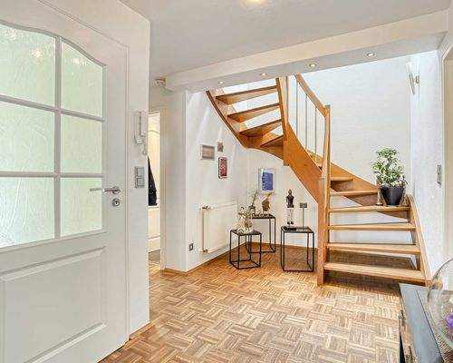 Eingangsbereich/Treppe