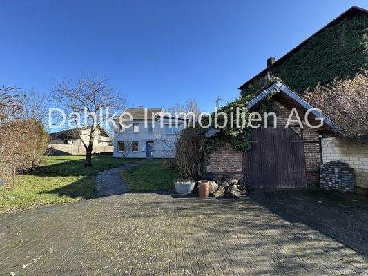 Grundstückseinfahrt, Bild 2