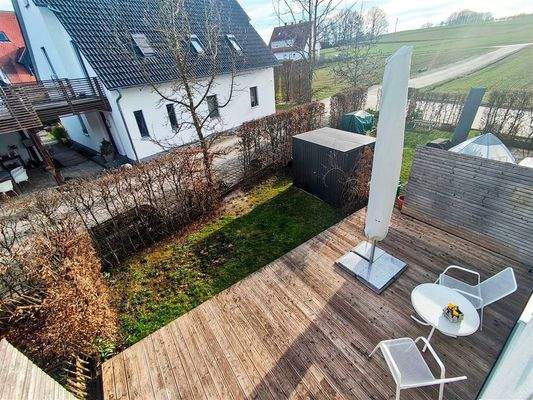 Ausblick von Oben auf den Garten