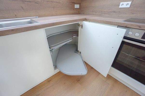 tolle Ausziehschränke