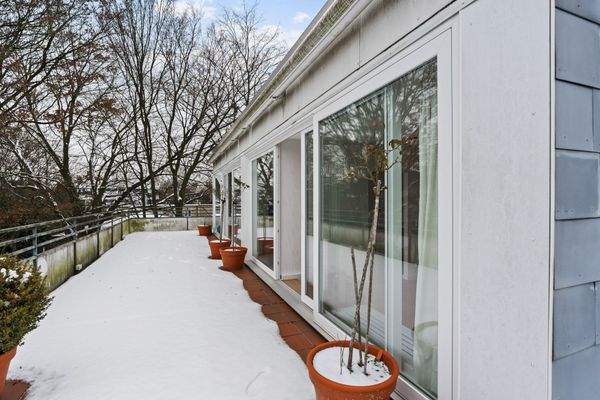 Dachterrasse (77,57 m²) ...