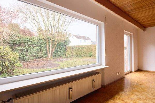 Blin in Richtung Garten