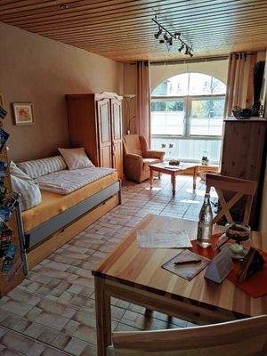 kleine Wohnung Erdgeschoss