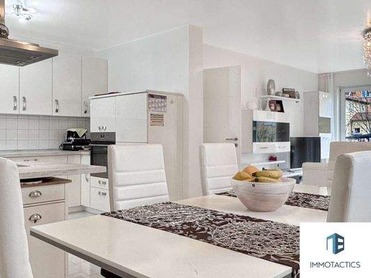 Küche - Essbereich OG