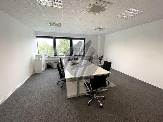 INFOS UNTER: 06171-586000