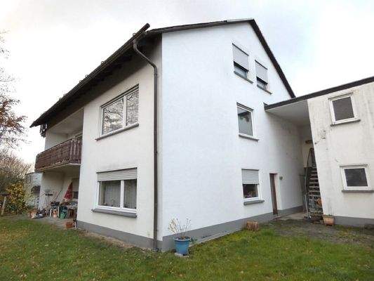 Je Etage eine Mietwohnung