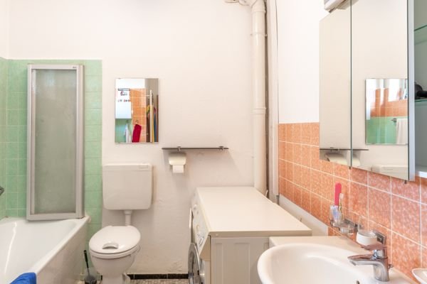 Badezimmer EG
