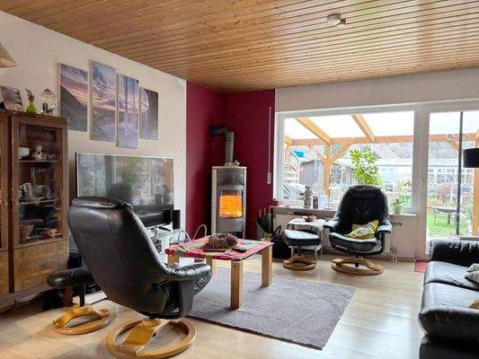 Wohnzimmer mit Terrassenzugang