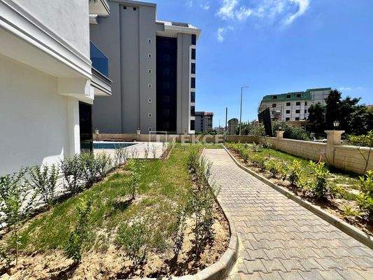 Sea View Real Estate with a Single Block in Alanya