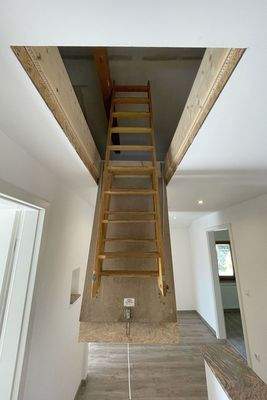 Luke zum Dachboden