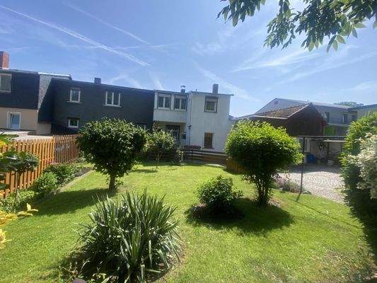 Blick aus Westen auf das Hinterhaus