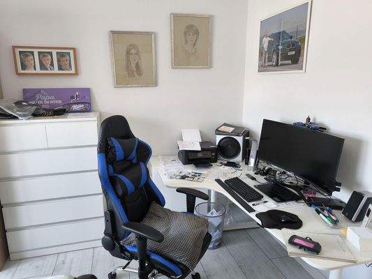 Büro/ 2 Schlafzimmer