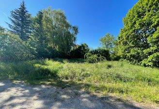 004020156800_302_301_25092023113250328