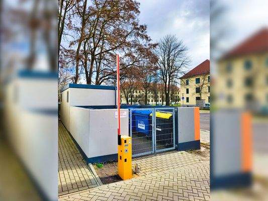 Schrankenanlage und Abfallcontainerplatz.jpg