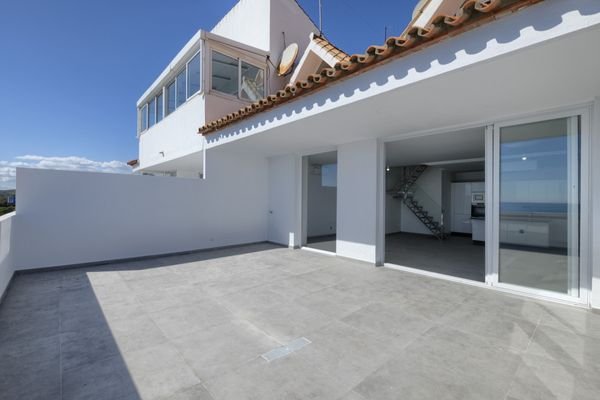 Photo: Duplex Penthouse in Estepona