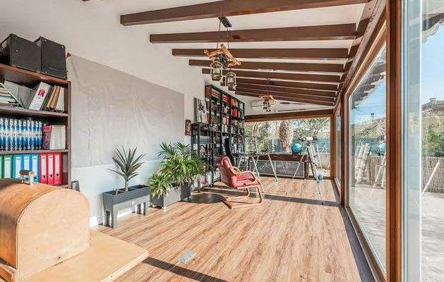 Villa mit Touristenlizenz in Meeresnähe zum Verkauf in Bahía Grande, Mallorca