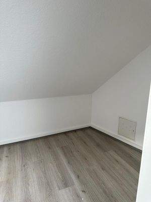 WhatsApp Image 2025-09-05 at 10.15.49 (17).jpeg