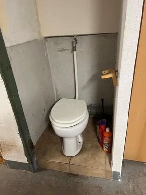 15 Keller WC