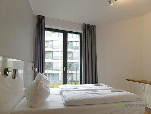 rechtes Schlafzimmer