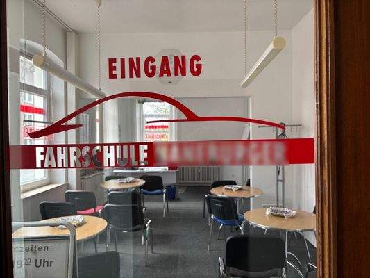 Eingangsbereich Fahrschule