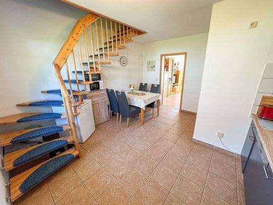 Treppenaufgang ins Obergeschoss