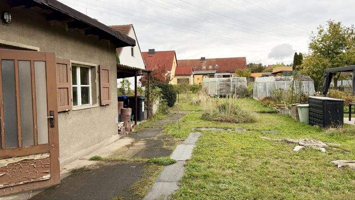 Garten und Nebengelass