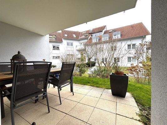 überdachte Terrasse