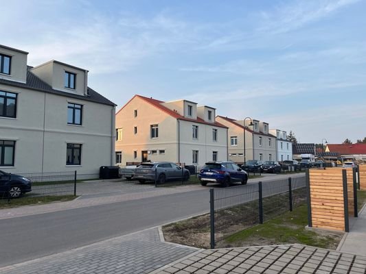 Von-Redern Straße