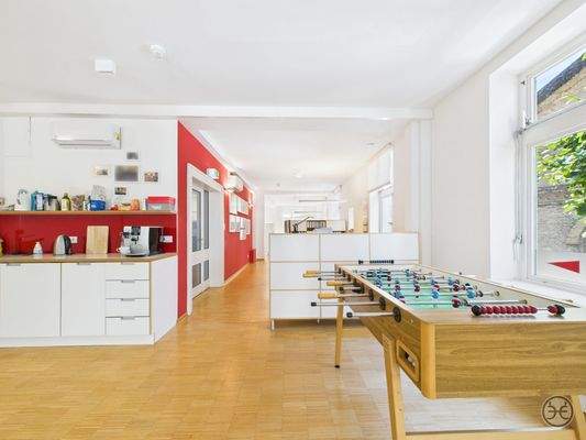 CAM05560G0-PR0014-STILL011