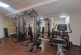 Raum B - ohne Mobiliar