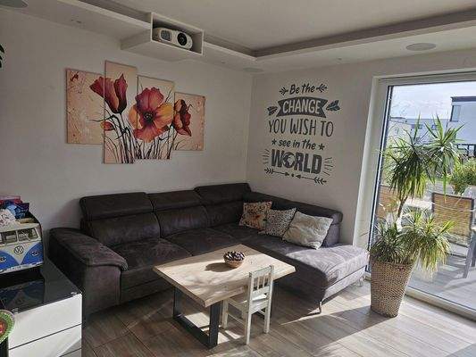 Wohnzimmer mit Beamer