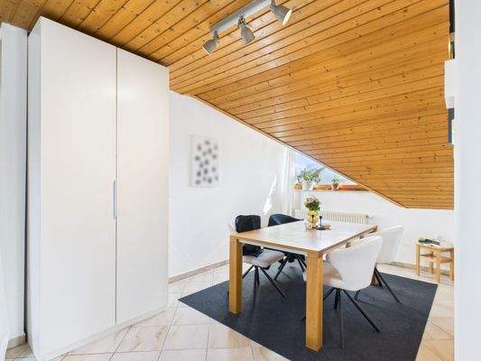 1. OG - Essbereich.jpg