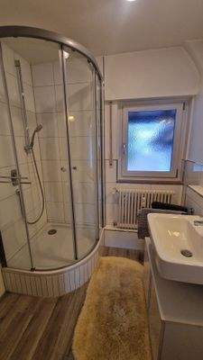 11-Badezimmer.jpg