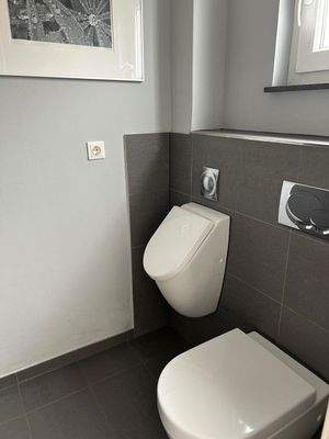 Gäste WC mit Urinal