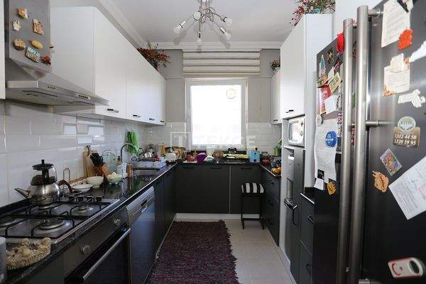 Duplex Apartment with Terrace near the Sea in Antalya Muratpaşa