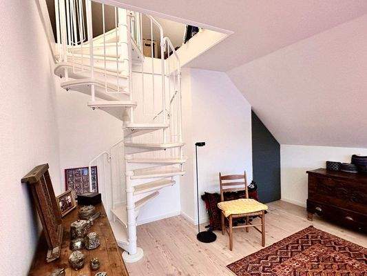 Zugang zum Spitzboden