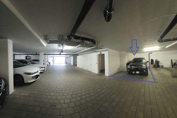 Tiefgaragenstellplatz mit Stromzugang