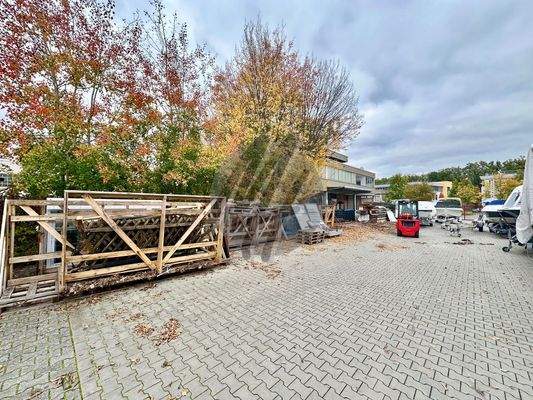 INFOS UNTER: 06171-586000