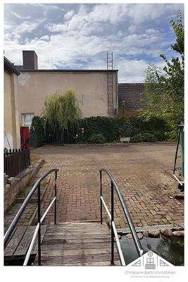 Hofbereich_Grundstück