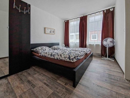 Wohnung 2 - Schlafzimmer