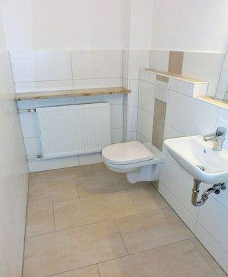 Gäste-WC Obergeschoss - Wohnung 2