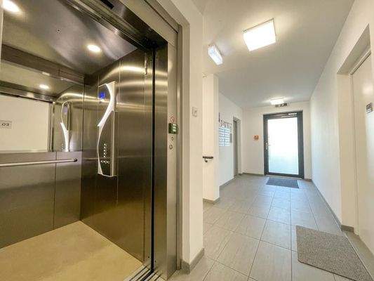 EG-Eingangsbereich-Perspektive