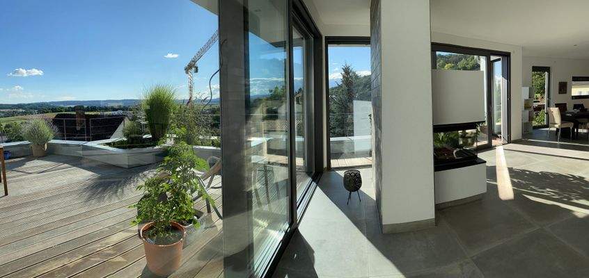 Wohnzimmer-/Dachterrasse