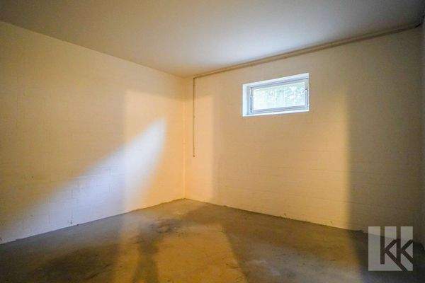 Praktischer Kellerraum