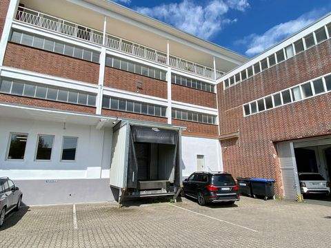 Jülich Halle, Jülich Hallenfläche