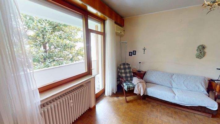 Wohnung in Gries zu verkaufen_122 m² Wohnung kaufen  Eigentumswohnung mit Garage  Wohnung mit Aufzug  großzügige Wohnung  Wohnung für Familien  3-Zimmer-Wohnung mit Balkon  Wohnung mit 3 Schlafzimmern  Wohnung mit 2 Badezimmern  zentrale Lage  helle Wohnu