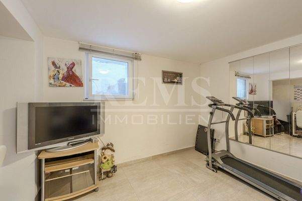 Gäste-Zimmer / Hobbyraum