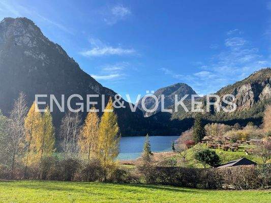 Herbststimmung am nahe gelegenen Thumsee