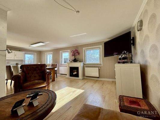 Wohn und Essbereich.