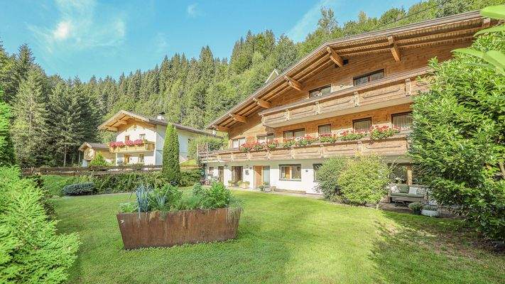 KITZIMMO-Mehrfamilienhaus Apartmenthaus kaufen - Immobilien Hopfgarten.